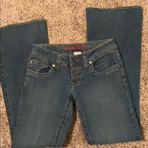 Jeans - Picture 1 of 6